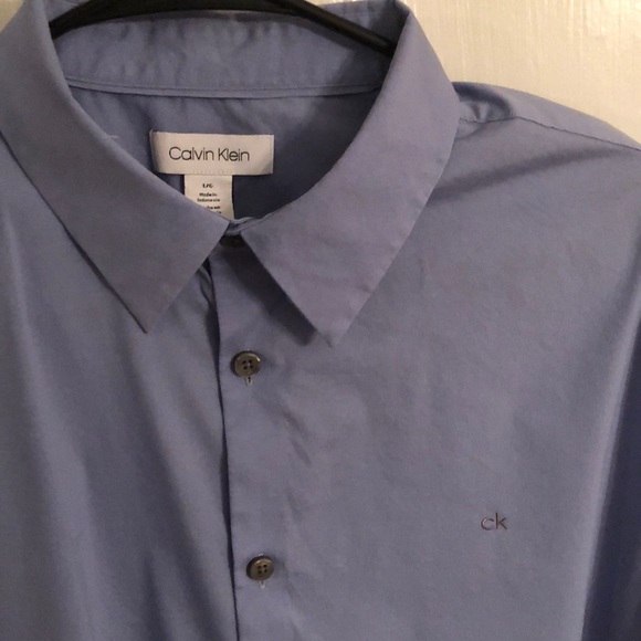 Calvin Klein button down - Picture 2 of 2